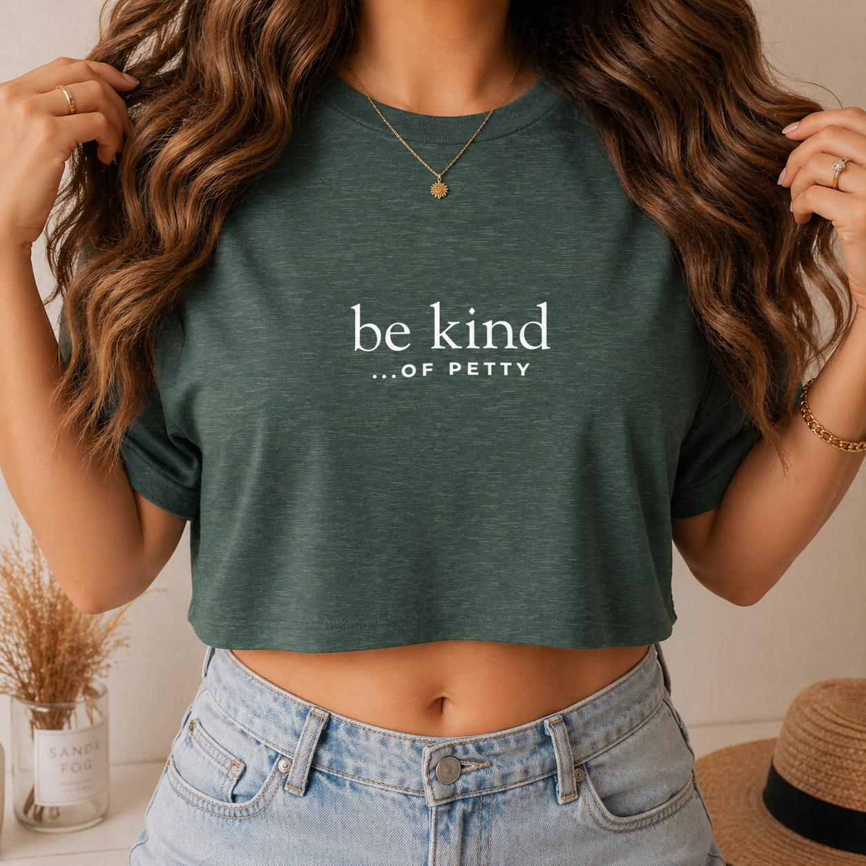 Be Kind Of Petty Crop Top Shirt Funny Graphic Tee Trendy Womens Cropped Tee Aesthetic Casual Outfit Top
